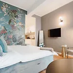 דירה City-studio Im Innenhof Mit Boxspring-bett Und Community-raum