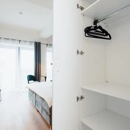 Apartment City-studio Im Innenhof Mit Boxspring-bett Und Community-raum *