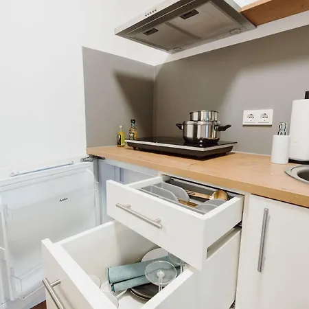 City-studio Im Innenhof Mit Boxspring-bett Und Community-raum * Munster (North Rhine-Westphalia)